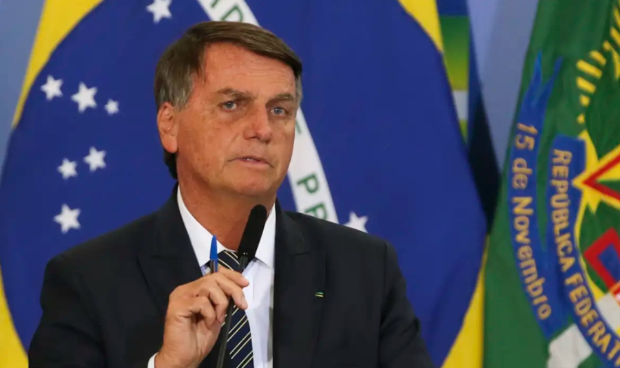 Bolsonaro diz esperar não precisar usar tornozeleira eletrônica: ‘Humilhar de vez’