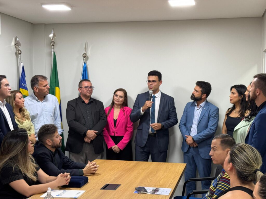 Coren-PI reinaugura Subseção de Picos e homenageia profissionais de Enfermagem