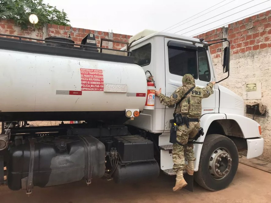 Operação da PF mirou quadrilha especializada em adulteração de combustíveis no Piauí. | Foto: Divulgação