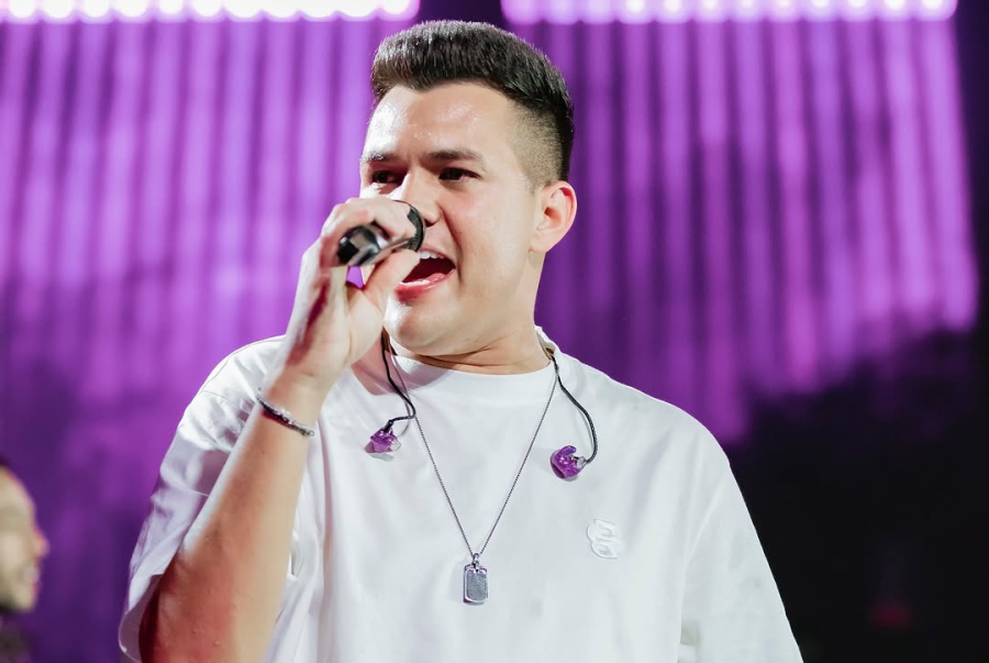Cantor Vitor Fernandes é atração confirmada da Festa dos Vaqueiros em Conceição do Canindé. | Foto: Reprodução/Instagram