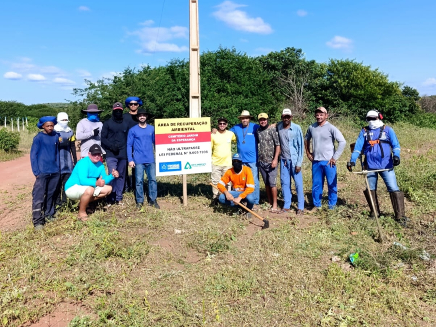 Conceição do Canindé promove plantio de 400 mudas de ipê em ação ambiental. | Fotos: Divulgação/Meio Ambiente