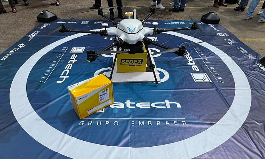 Correios realiza 1º entrega via drone no Brasil. | Fotos: Speedbird Aero
