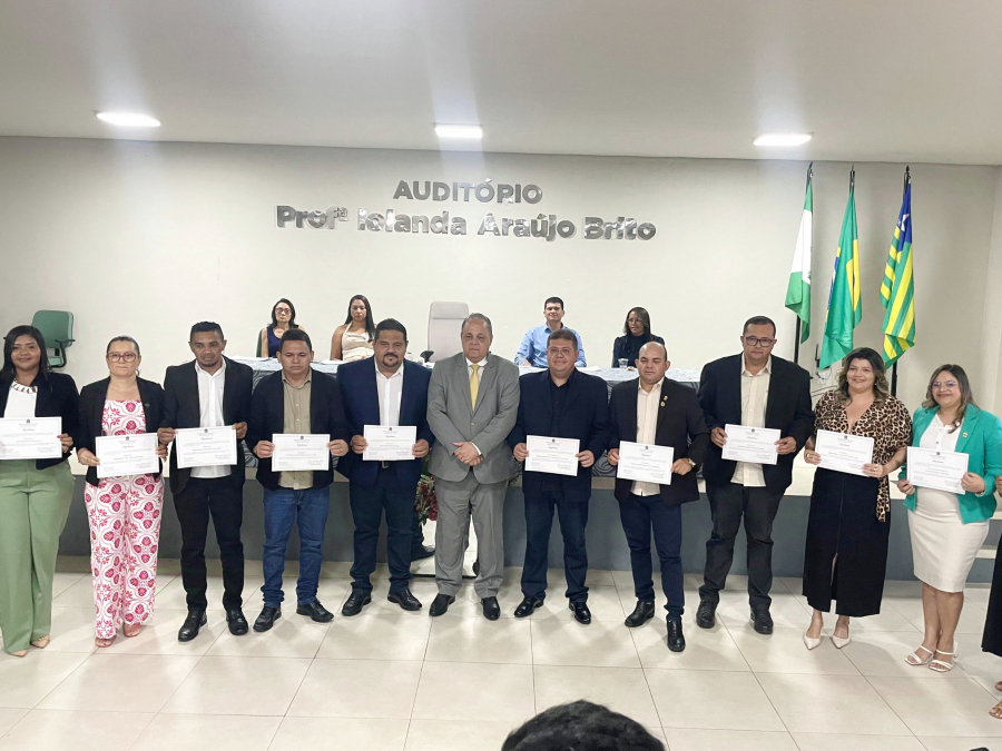 Justiça Eleitoral diploma prefeito, vice-prefeito e vereadores eleitos de Conceição do Canindé