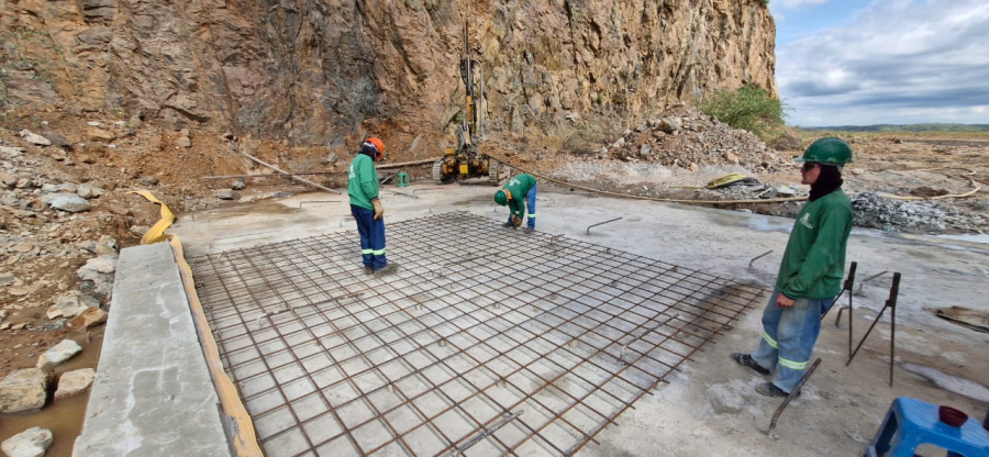 Obra de recuperação da barragem Pedra Redonda, em Conceição do Canindé, segue em fase avançada. | © Portal Midiáticoz 