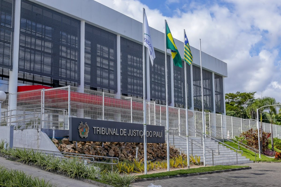 Justiça do Piauí determina expulsão de cabo da PM condenado a 10 anos de prisão. | Foto: Reprodução/Alef Leão
