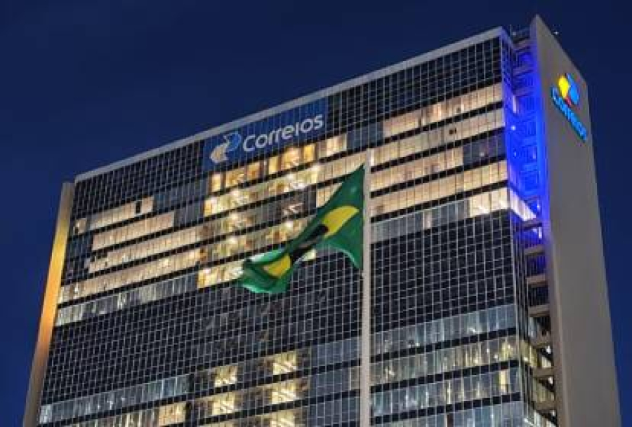 Fachada do edifício-sede dos Correios, em Brasília. | Foto: Divulgação/Correios