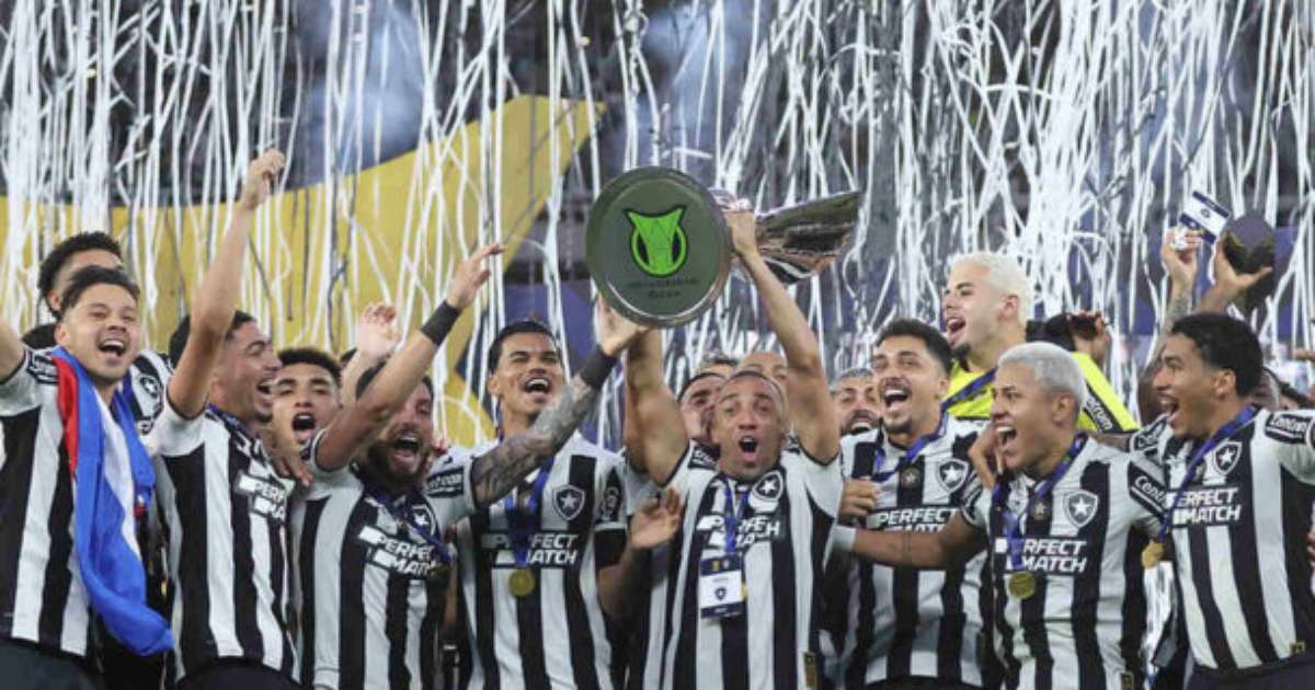 Botafogo iguala Santos de Pelé e Flamengo de Jorge Jesus